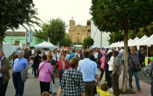 Fira del comerc i el rebost a alcarras foto 1
