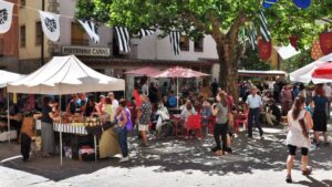 Fira del drap piteu a sant llorenç de morunys foto 2