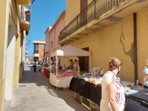 Second hand market vidreres foto 1